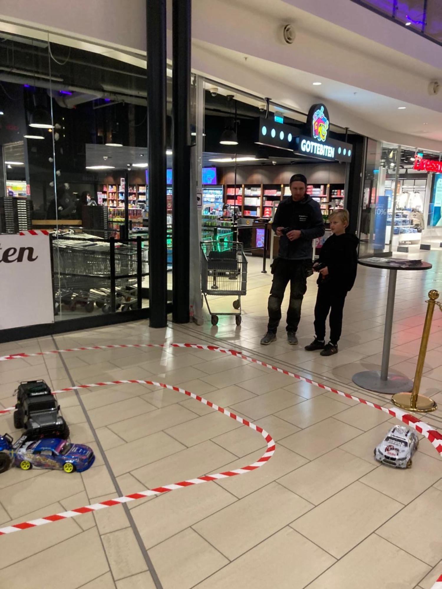 Lugnt Och Centralt Strömstad Exterior foto